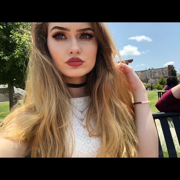 Meet your Posher, Carley - Picture 4 of 8